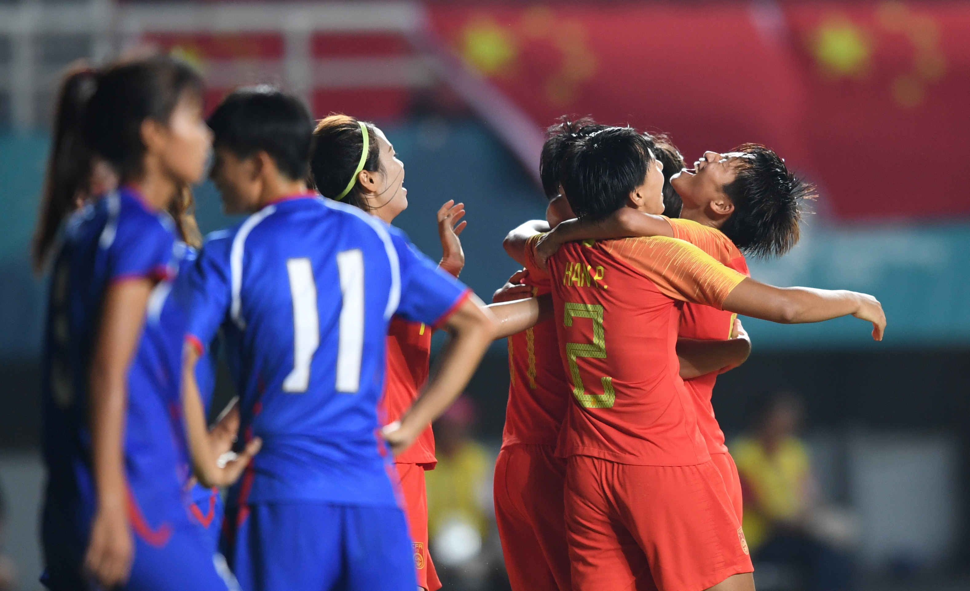 中国女足连续取得胜利，晋级国际赛事半决赛
