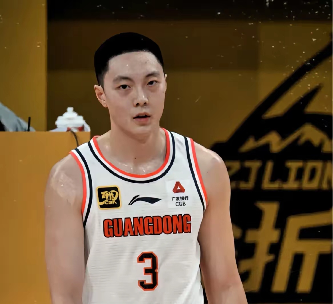 二八杠-西亚球队连胜在望，屡战屡胜引人瞩目的简单介绍